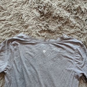 LuLu Lemon T